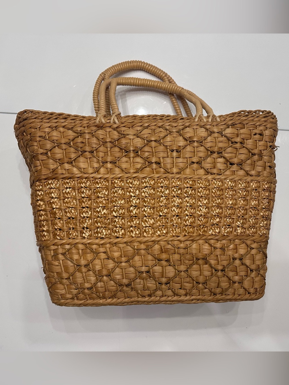 Vintage Handwoven Straw Market Basket Tote Bag Floral Lined Boho - Picture 3 of 13